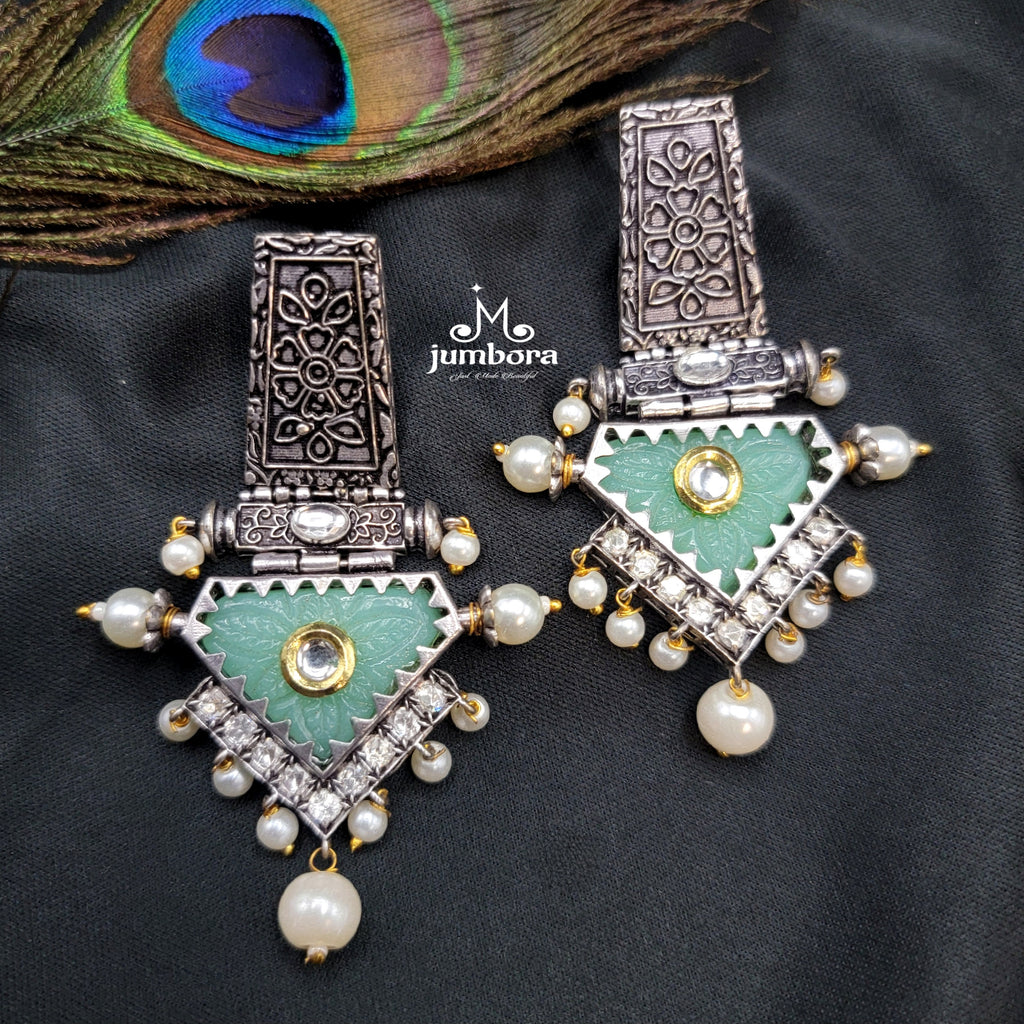 Amrapali Inspired Mint Green Carved Bead & Kundan  Oxidized German Silver Earring