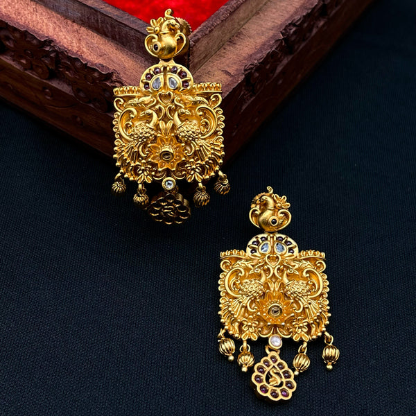 Matte Gold Peacock Kemp (Kempu) Earring