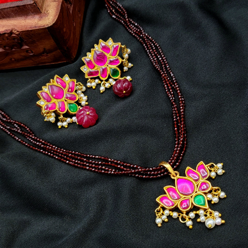 Lotus Jadau Kundan Pendant & Earring set