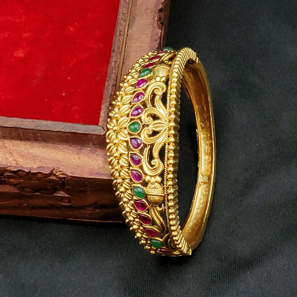 Antique Gold Openable Kemp Bangle Bracelet