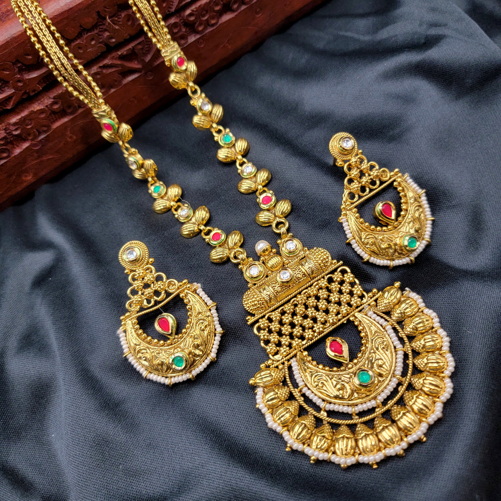 Kundan Antique Gold Chandbali Necklace