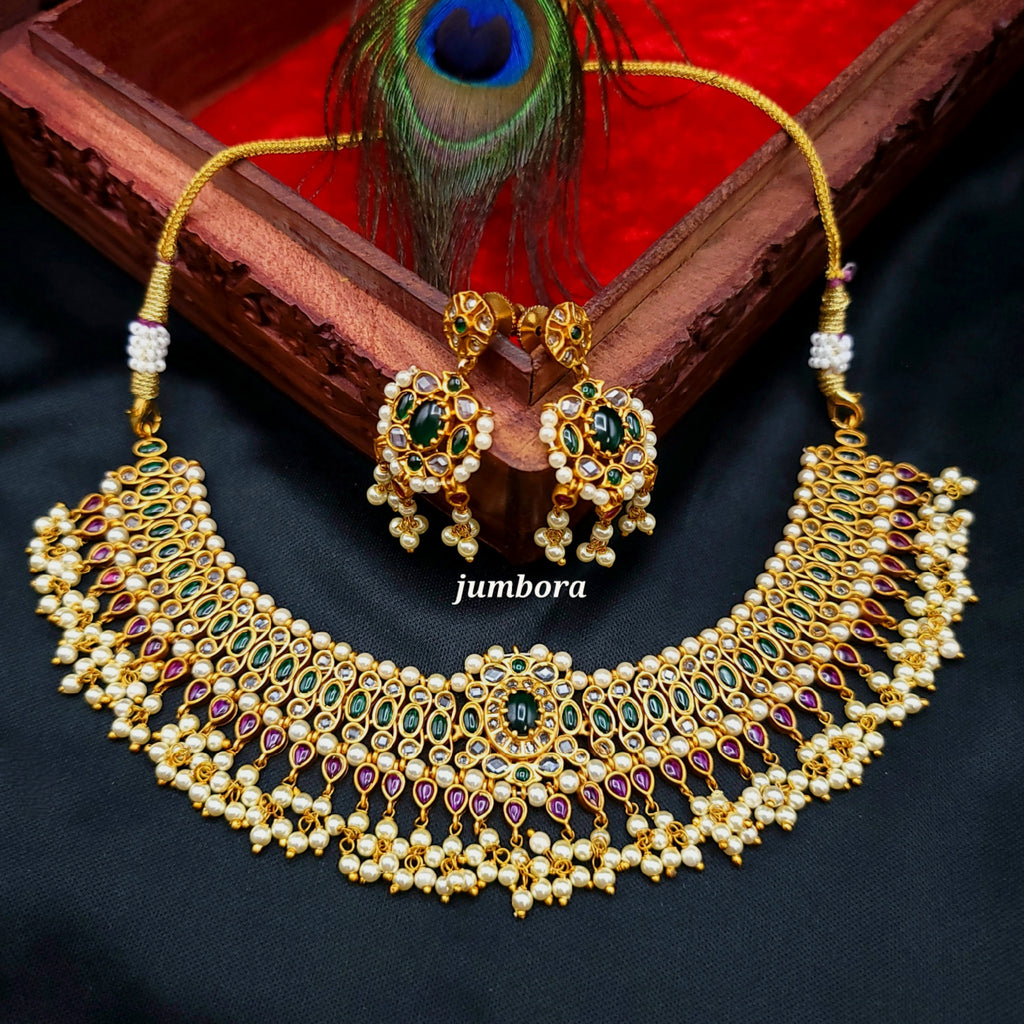 Antique Matte Gold Red & Green Kemp Guttapusalu Necklace set
