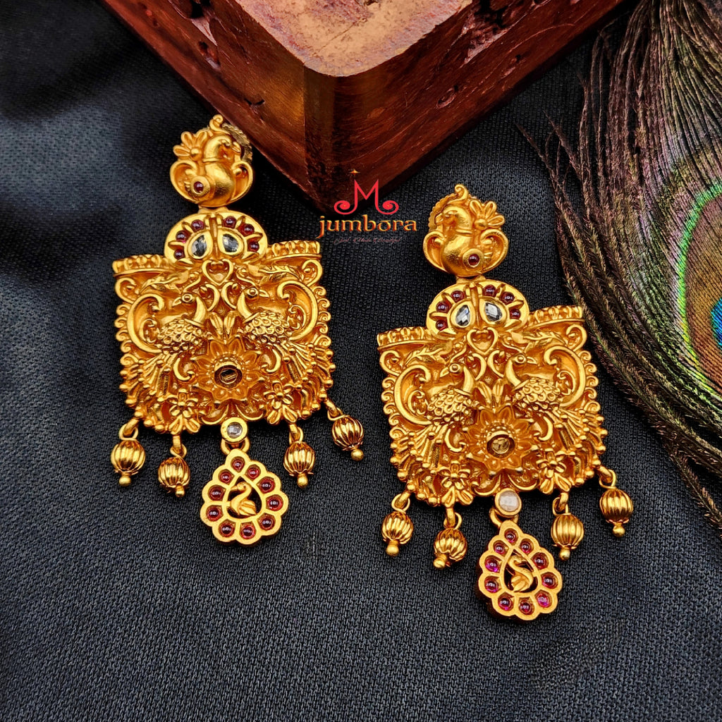 Peacock Matte Finish Gold Kemp Earrings