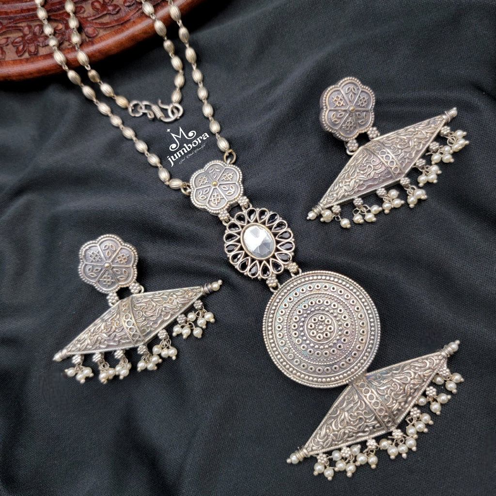 Statement Kundan Silver Look Alike  Oxidized Mala Necklace Set