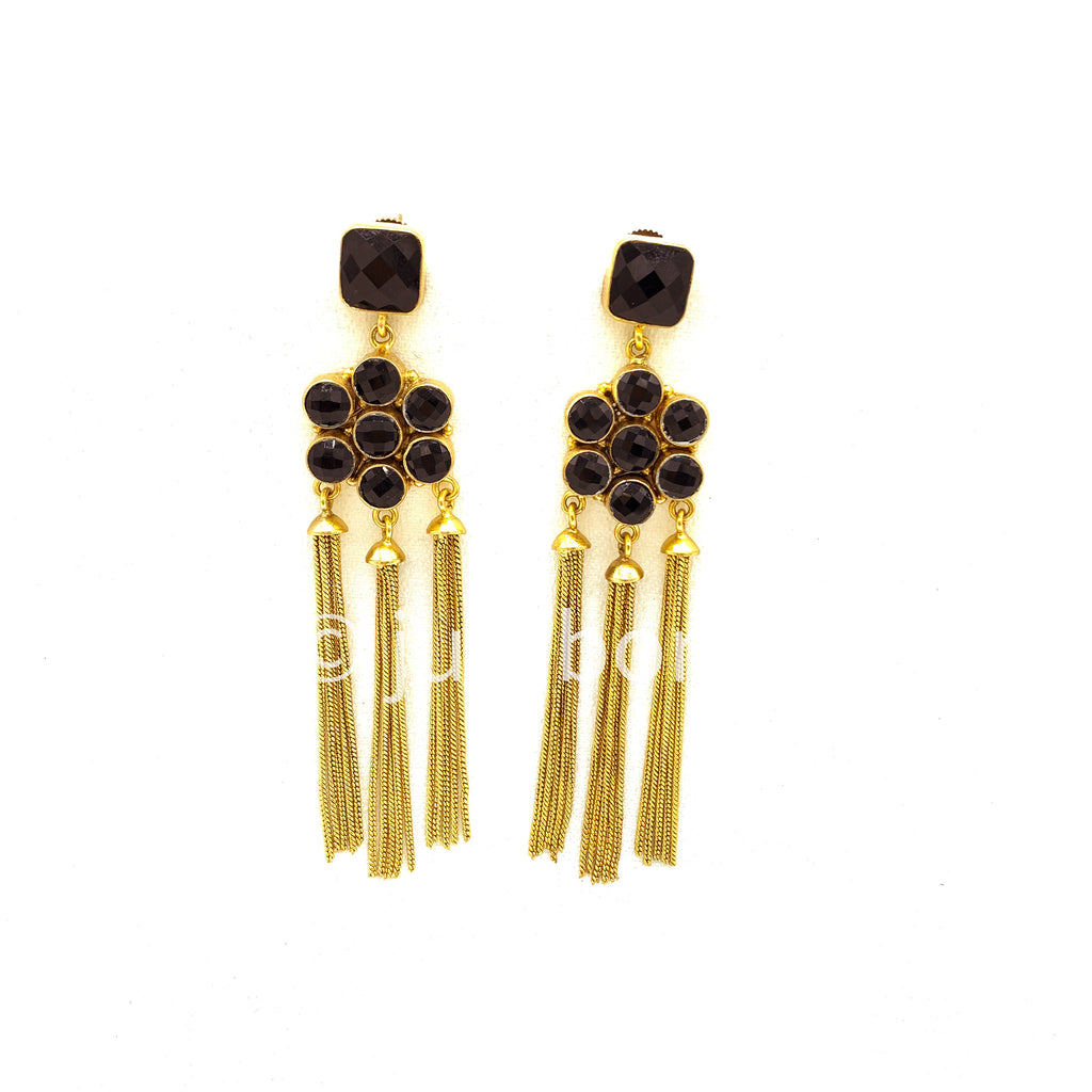 Artisan Black Amrapali Style Earring with Chain dangle