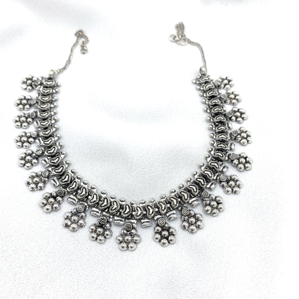 Dainty Chic Boho Flower Oxidized Silver Necklace