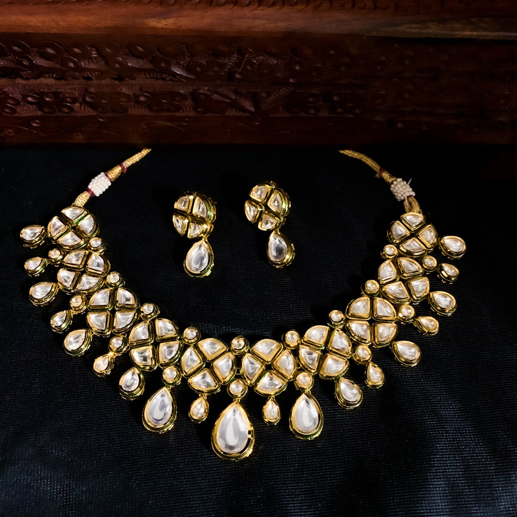 Statement Royal Bridal Premium Kundan Necklace Set
