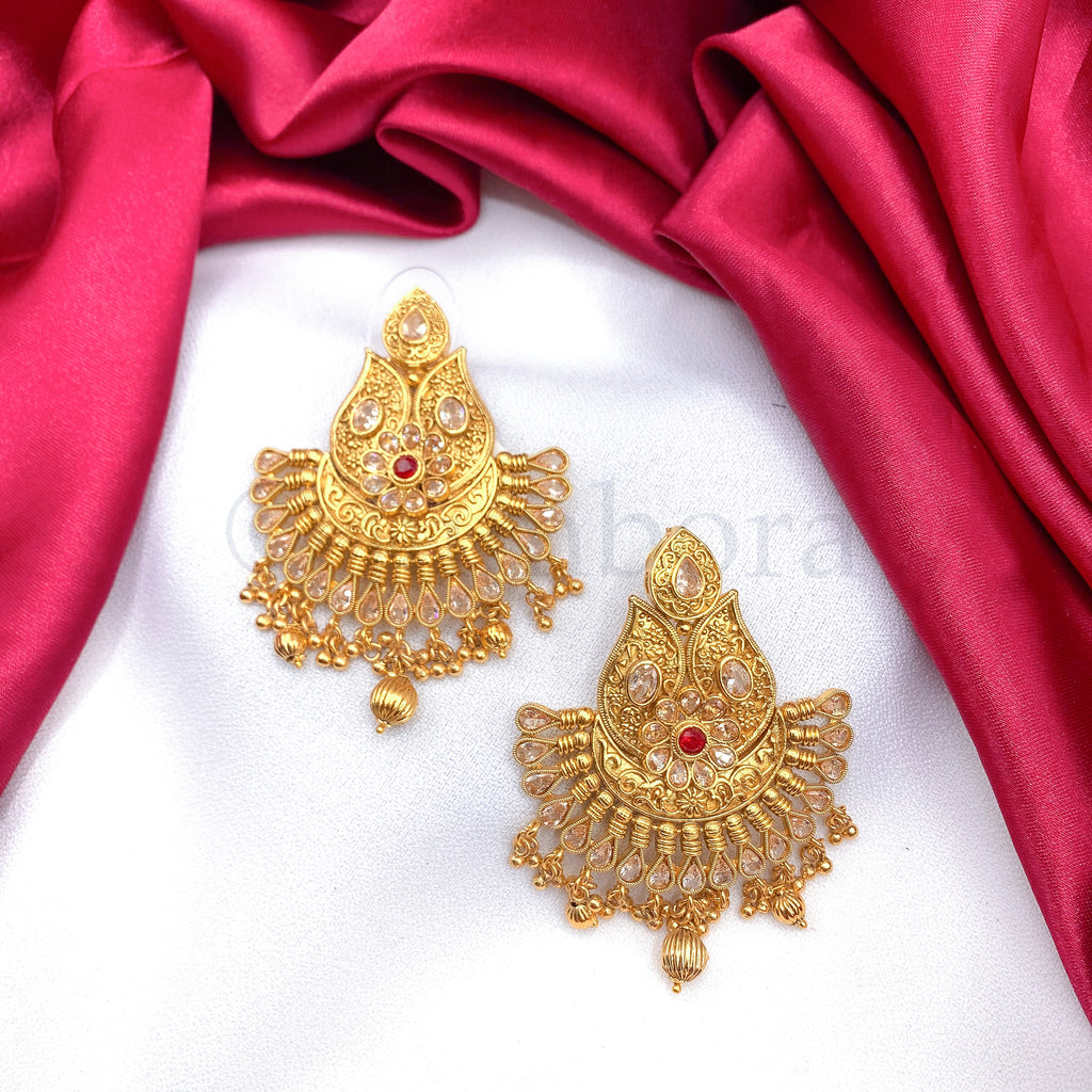 Royal Designer Antique Gold Finish Chandbali Style Earring