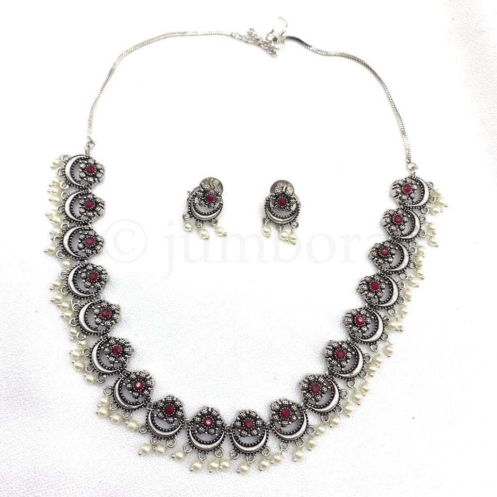 Elegant Oxidized Silver Necklace Set with Floral Motif and Pearls