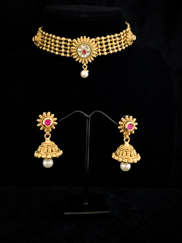Beautiful Traditional Antique Gold Choker Necklace Set with Kundan stones and Jhumka