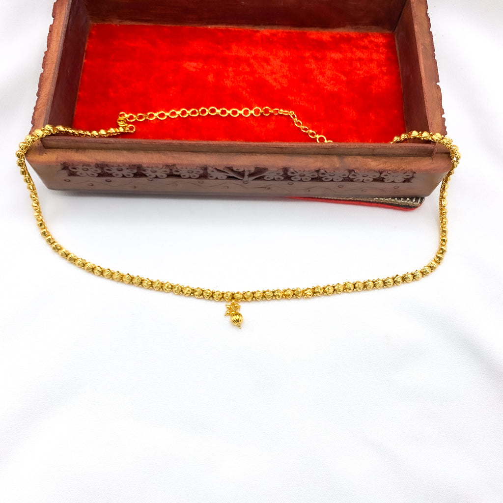 Elegant Sleek Antique Gold Waist Belt with a gold ball angler