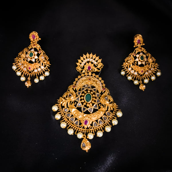 Traditional Ethnic Antique Matte Gold Pendant set with uncut diamond finish CZ stones
