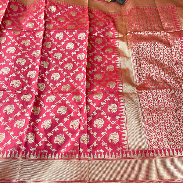 Peachish Pink Banarasi Style Duppatta