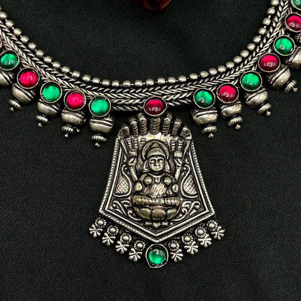 Kohlapuri Goddess Lakshmi Necklace set with Kempu