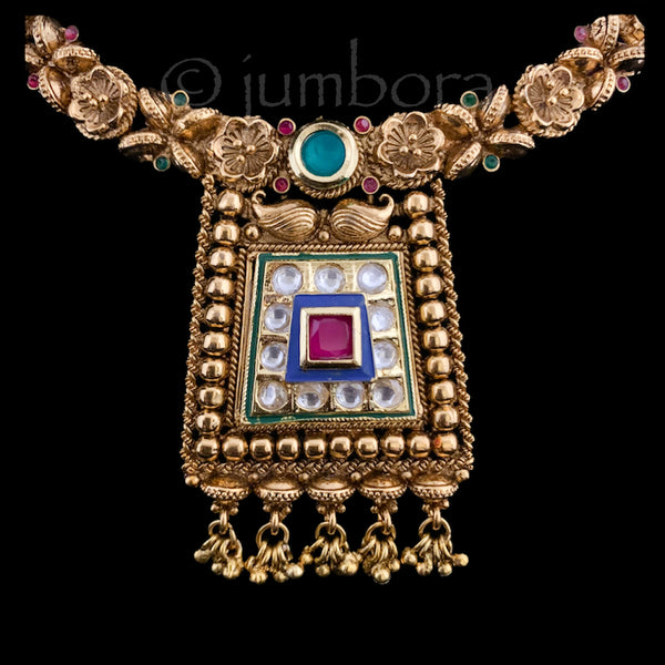 Kundan Antique Gold Necklace with Jhumka